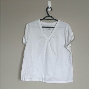 Sonoma v-neck tee with smocking at the neckline. Ladies size 1X